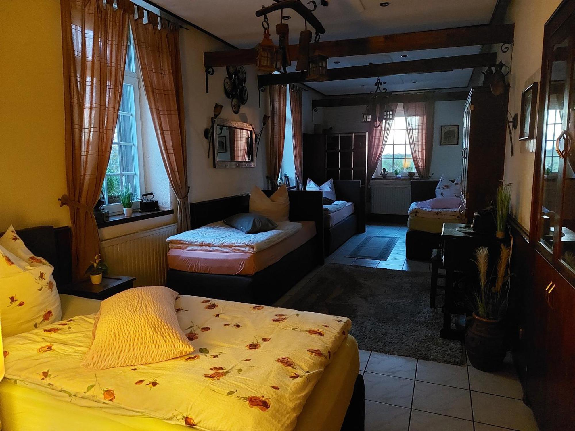 Ferienwohnung Villa Del Viola Leonardo Apartment Хайнсберг Экстерьер фото